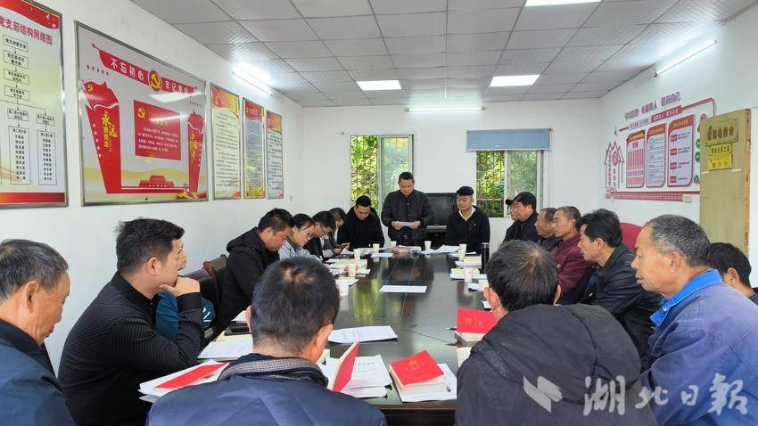 章山街道下段村簡報-農家書屋學精神 入戶走訪暖民心.docx